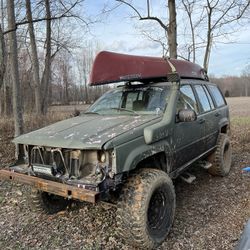 93 Jeep Cherokee 