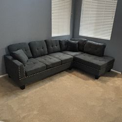 Sectional couch sofa