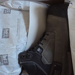 Timberland PRO

BOONDOCK ULTRALIGHT

6" | COMPOSITE SAFETY TOE