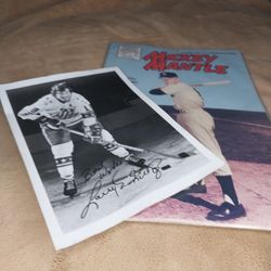 Baseball And Hockey collector item Book&Autographed Picture
