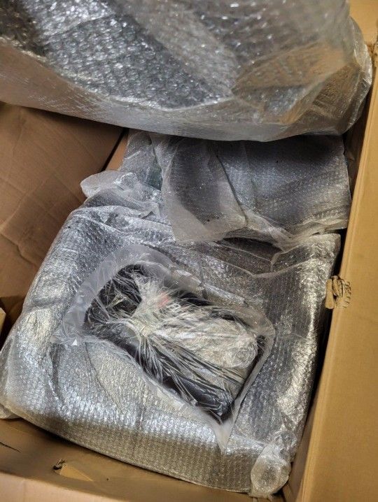 Arozzi Milano Gaming/Office Chair Black for Sale in El Cajon, CA