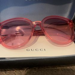 Gucci sunglasses 