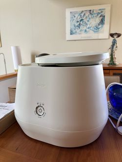Lomi counter top food composter