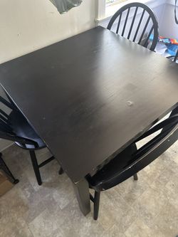 Table - black