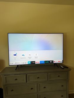 65” Samsung Smart TV Flat Screen