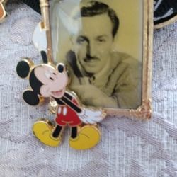 Disney Trading Pin Mickey Mouse With Walt Disney Photo Rare