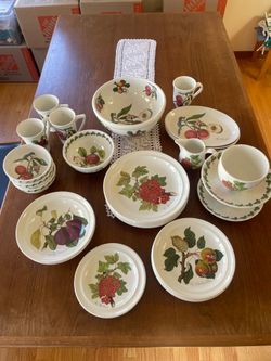 Portmeirion Pomona Dinnerwear