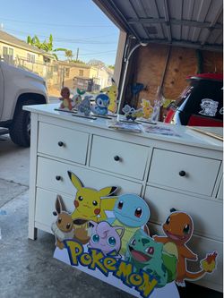 Pokemon decoration