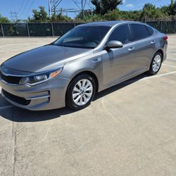 2018 KIA Optima