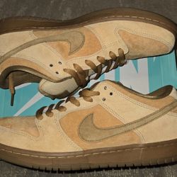 Nike SB Dunk Low Reverse WHEAT Sz 11M