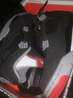 Jordan 4s