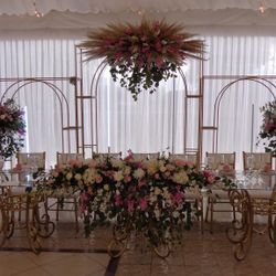 Sweetheart Table Arches