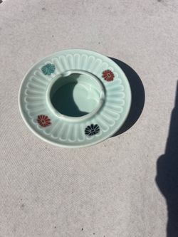 Vintage mid century porcelain ashtray mint condition!