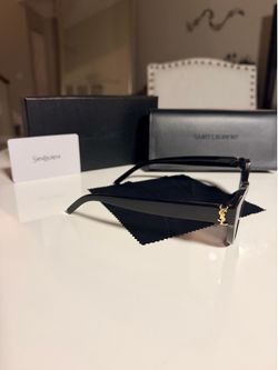 YsL sunglass
