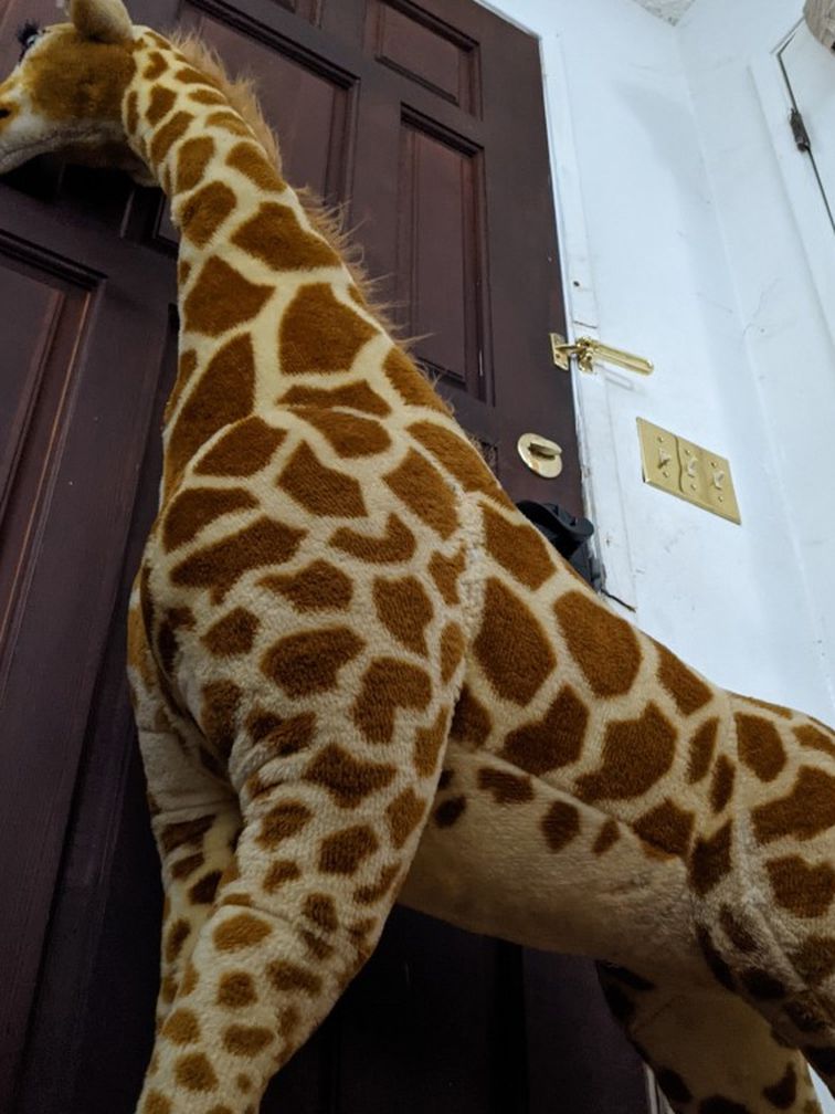 Huge Giraffe Plushie