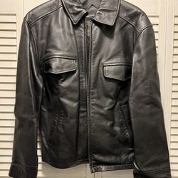 Roundtree & Yorke Men’s Leather Jacket