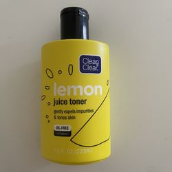 Clean & Clear Alcohol-Free Lemon Juice Facial Toner 7,5oz , $4 ( $8.36 at Walmart )