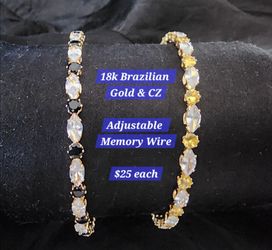 18k Gold Bangle Bracelets,
Adjustable