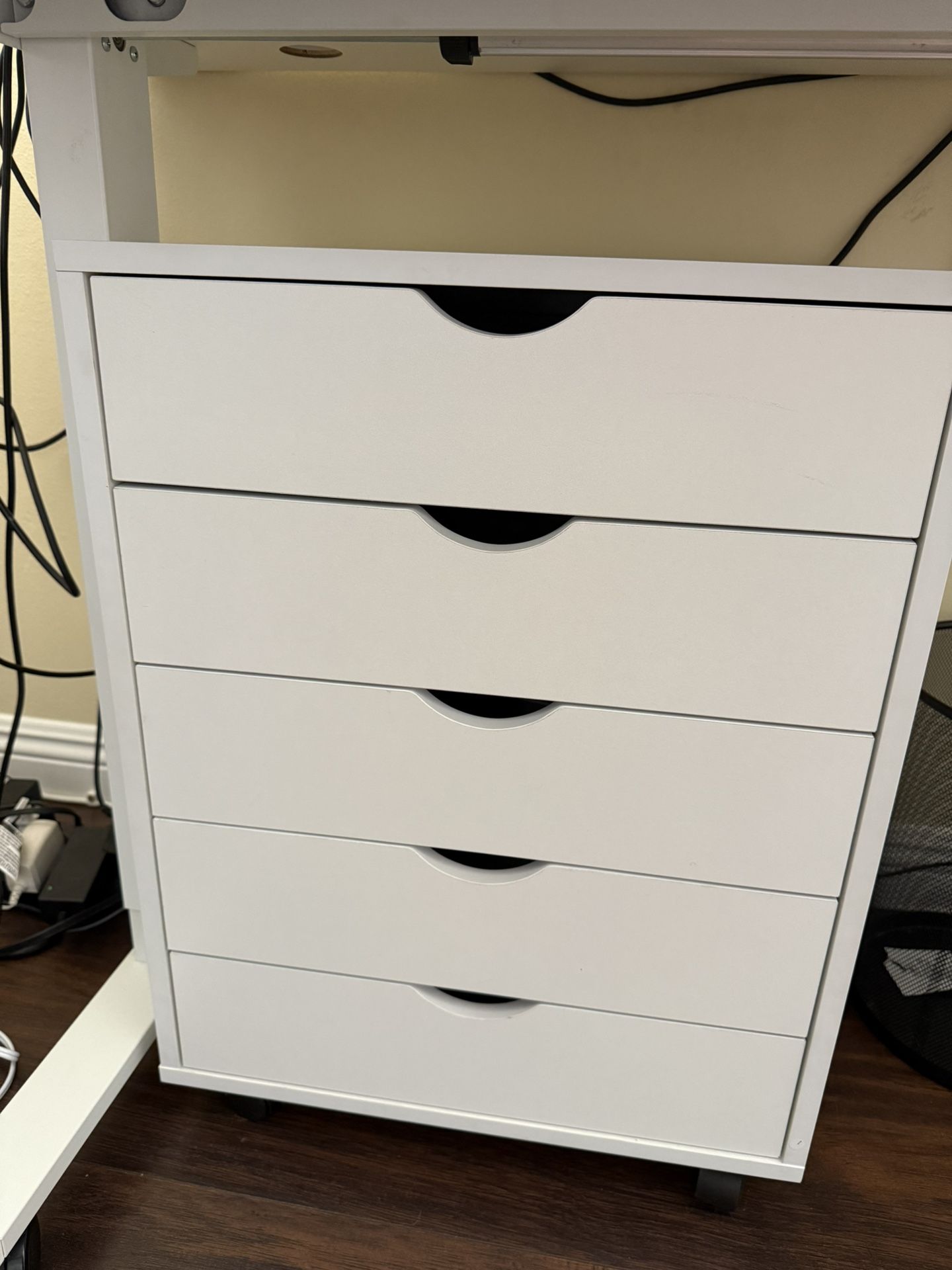 5 Drawer File Cabinet