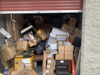 Only 1 Left/ Store Closedown Storage Unit Full Of Brand New Merchandise Send Offer