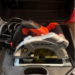 Used Once Black Decker Saw With Blade And Case 
