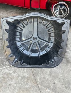 G8 Gt spare tire compartment
