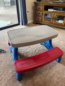 Little Tikes Picnic Table