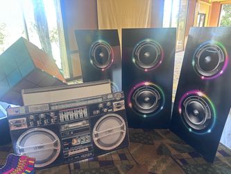 80s  - 90s party decor
