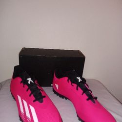Adidas X Speedportal 4 TF 
Size 12.5