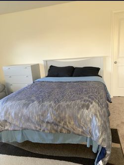 Gray Bedroom Set With Dresser And Headboard(double Or Queen)