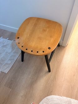 wood bench