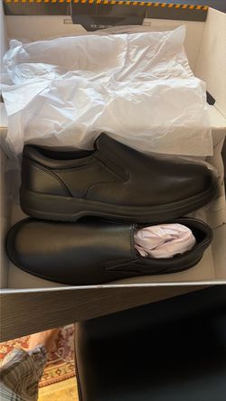 Black Leather Slip-On Non-Slip/Slip-Resistant work shoe