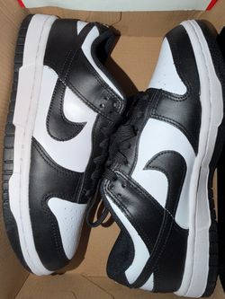 Women’s Nike Dunk Low 6.5sz