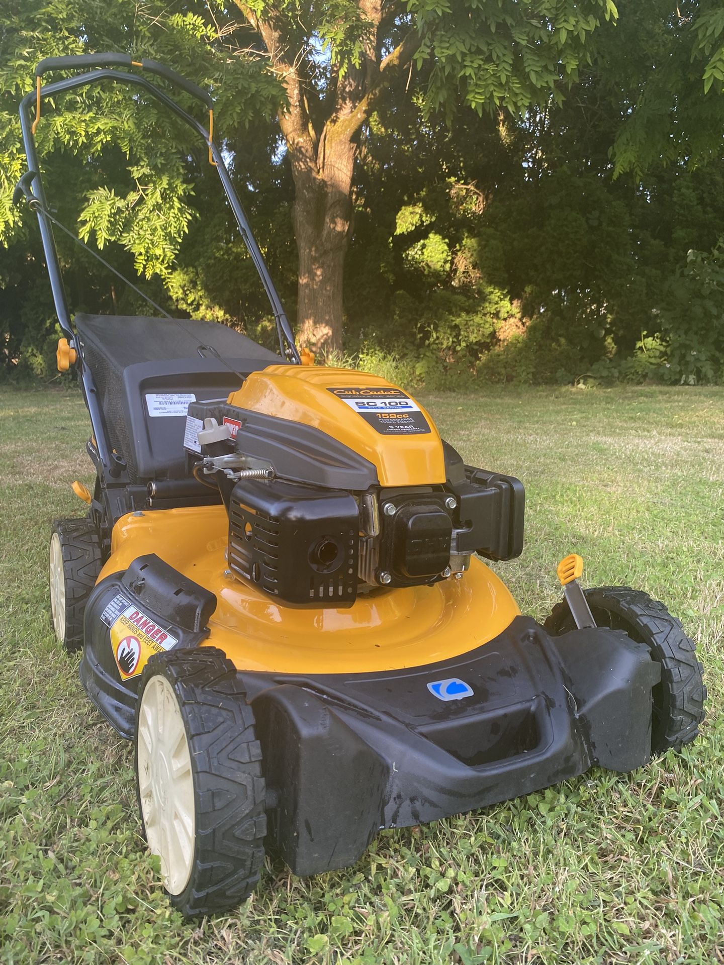 Cub Cadet 21” Push Lawn Mower