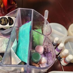 Resin Molds / Mica Powder