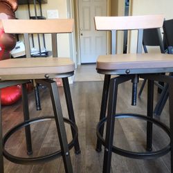 Adjustable Bar Stool