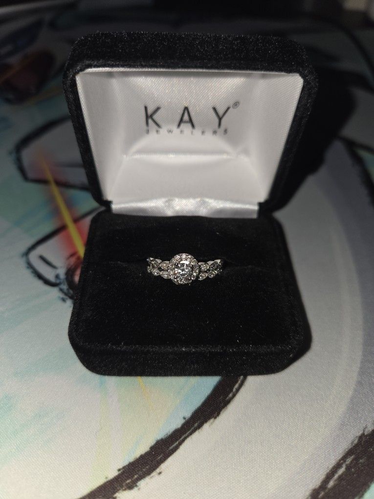 Size 7 Engagement And Wedding Band