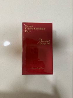 Perfume nuevo en su caja BACCARAT 540