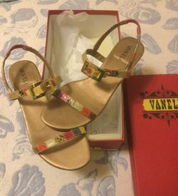 Vaneli sandles size 61/2m new