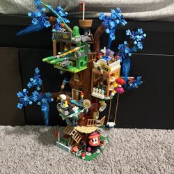 Already Built LEGO DREAMZzz Fantastical Tree House (Set #71461)