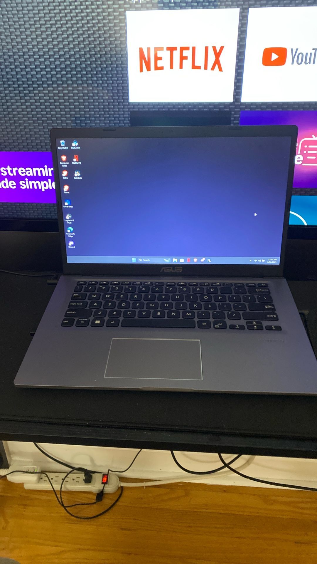 Asus Vivobook 14 AMD Ryzen 3 12gb Ram