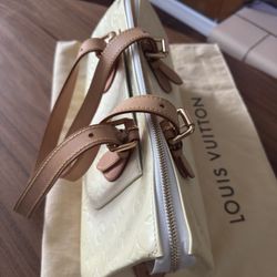 100% Authentic 1998 Vintage Louis Vuitton Vernis Rosewood Avenue Perle