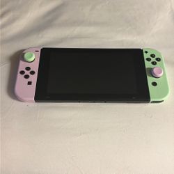 Nintendo Switch BUNDLE Animal Crossing Edition