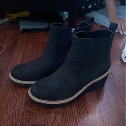women’s size 9 boots