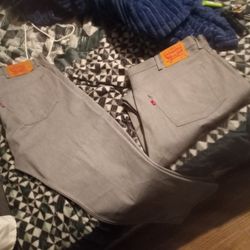 Krispy 40x30 Levi's  Used Twice 