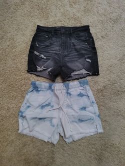 Like New! 2 Pair Small Shorts