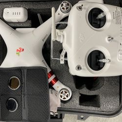 DJI Phantom 3 Drone With Hard Case