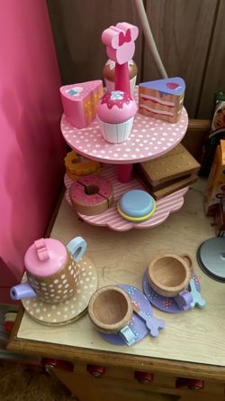 Wooden Toy Tea Set & Desserts