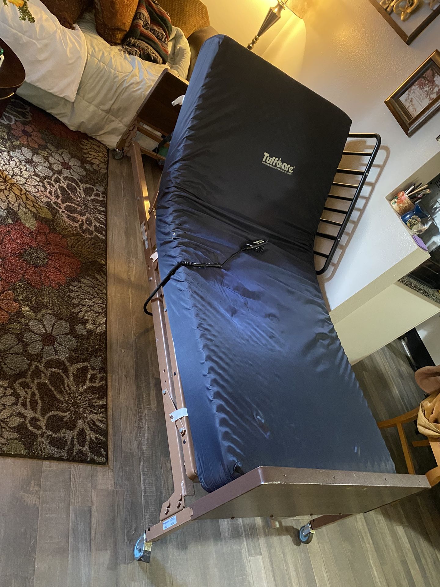 ELECTRIC HOSPITAL BED
