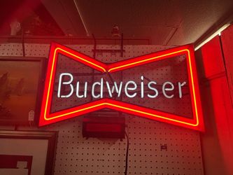 Budweiser neon
